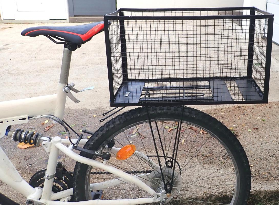 Porte bagage sur mesure avec panier amovible pour faire les courses